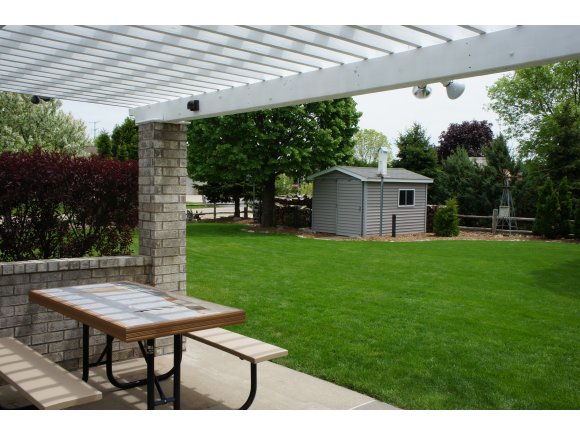 w6053 Garnet Drive, Appleton, WI 54915 photo 8