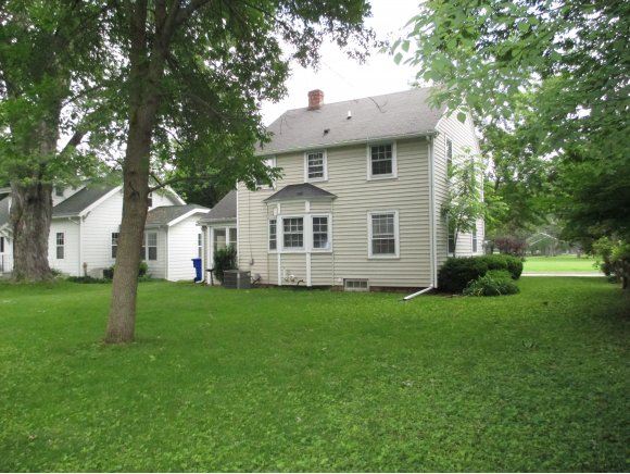 1019 N Owaissa St, Appleton, WI 54911 photo 25