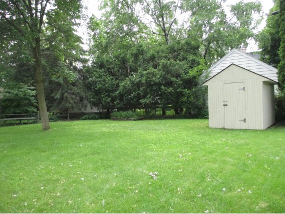 1019 N Owaissa St, Appleton, WI 54911 photo 24