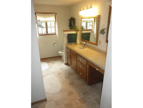 2805 W Capitol Dr, Appleton, WI 54914 photo 15