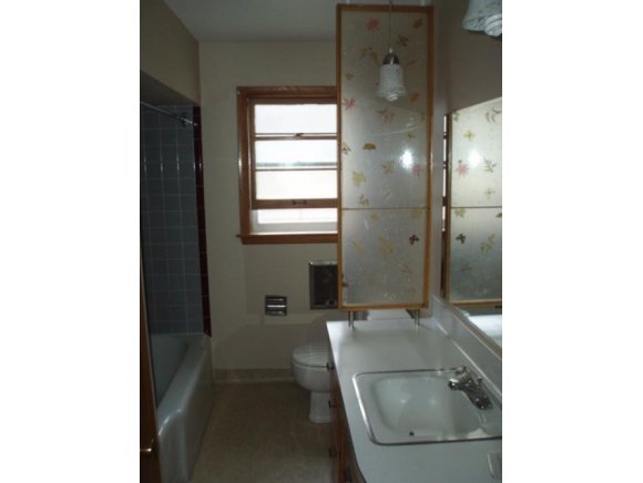 820 E Lindbergh, Appleton, WI 54911 photo 10