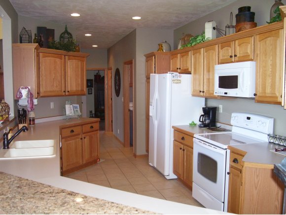1137 Paramount Dr, Chilton, WI 53014 photo 4