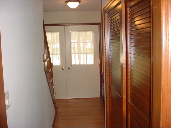 1217 E Pauline St, Appleton, WI 54911 photo 9