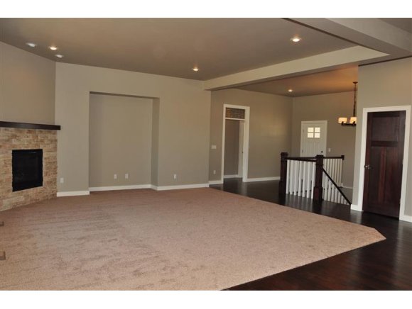 6544 N Kurey, Appleton, WI 54913 photo 11