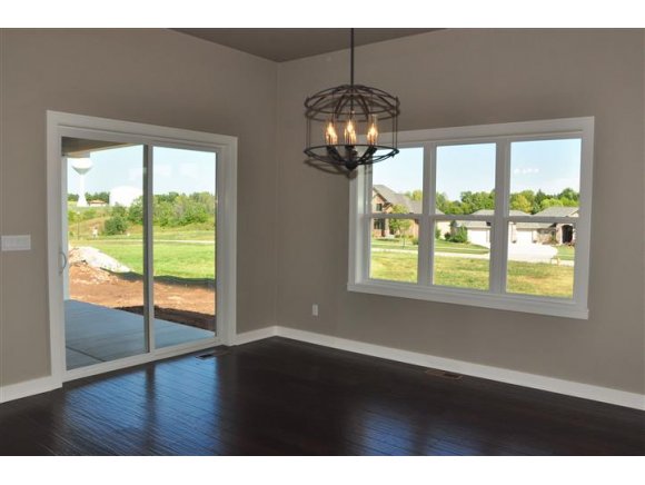 6544 N Kurey, Appleton, WI 54913 photo 8