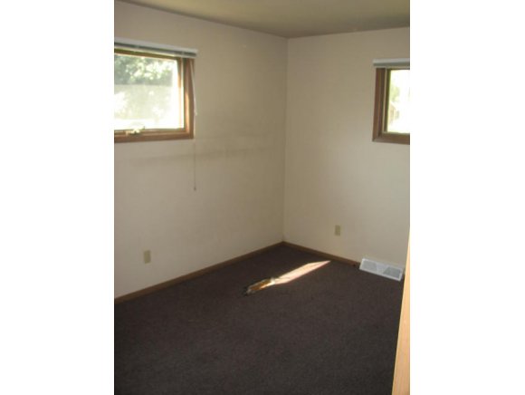 1001 E Roeland Ave, Appleton, WI 54915 photo 8