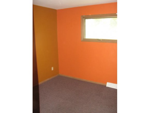 1001 E Roeland Ave, Appleton, WI 54915 photo 6