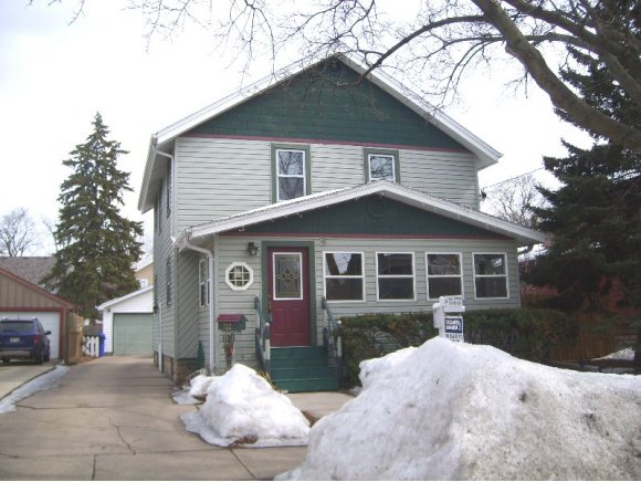 722 S Fairview St, Appleton, WI 54914 photo 1