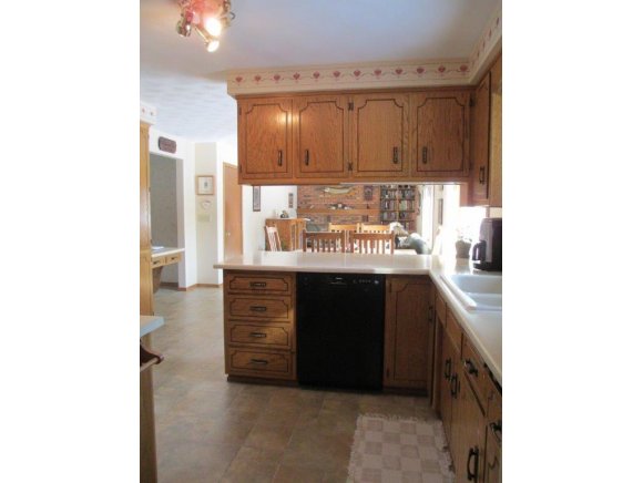 38 Greves Ct, Appleton, WI 54914 photo 6