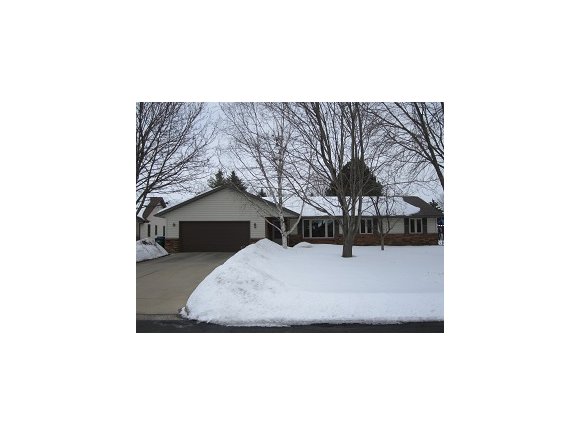 38 Greves Ct, Appleton, WI 54914 photo 1