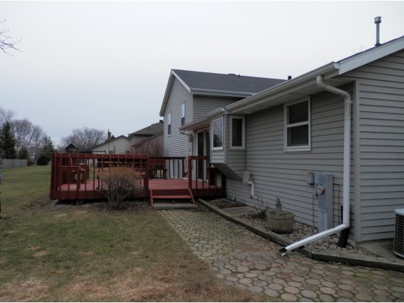 2328 W Seneca Dr, Appleton, WI 54914 photo 23