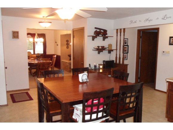 3310 N Oneida St, Appleton, WI 54911 photo 6