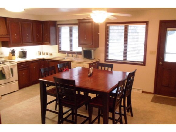 3310 N Oneida St, Appleton, WI 54911 photo 5