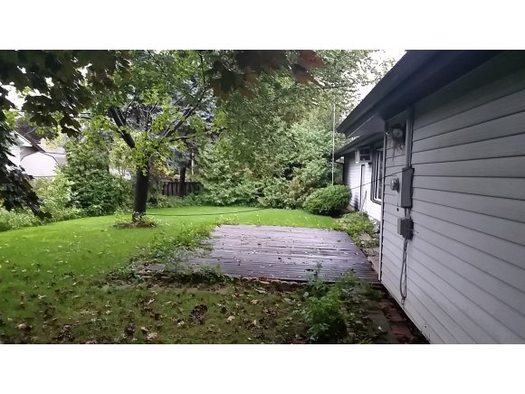 19 N Linden Ln, Appleton, WI 54915 photo 2