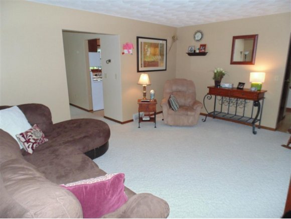 24 Sunbeam Ct, Appleton, WI 54915 photo 7