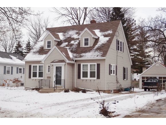 1714 N Division St, Appleton, WI 54911 photo 1
