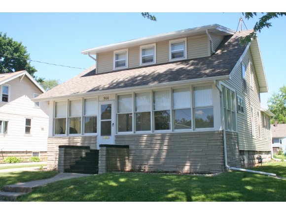 906 W Commercial St, Appleton, WI 54914 photo 3