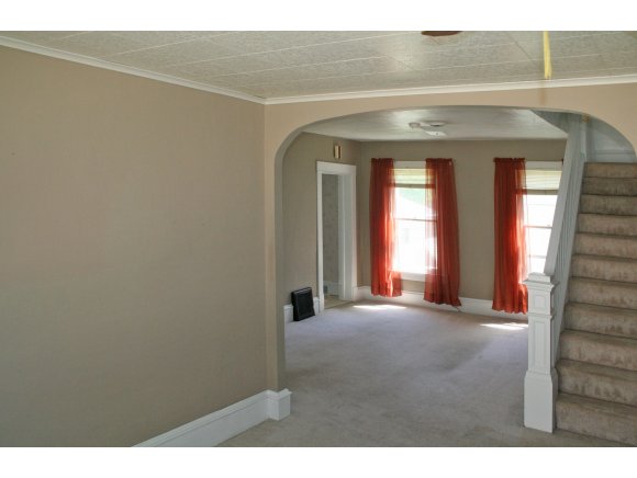 906 W Commercial St, Appleton, WI 54914 photo 11