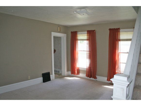 906 W Commercial St, Appleton, WI 54914 photo 12