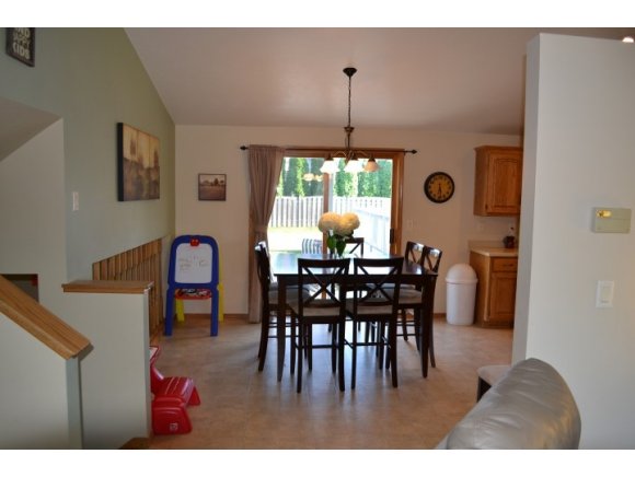 w2439 Snowberry Drive, Appleton, WI 54915 photo 5