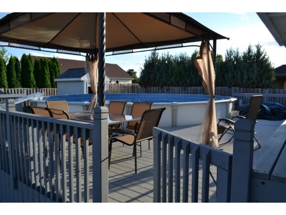 w2439 Snowberry Drive, Appleton, WI 54915 photo 2