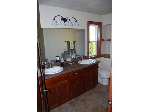4884 W Corsican Pine Dr, Appleton, WI 54913 photo 10