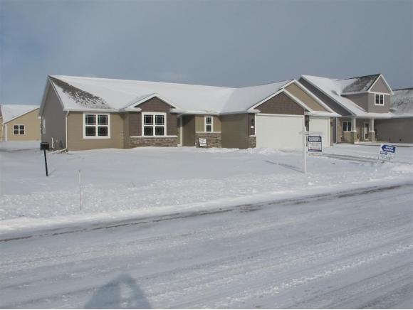 4884 W Corsican Pine Dr, Appleton, WI 54913 photo 12