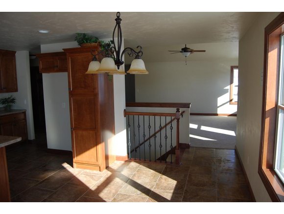 4884 W Corsican Pine Dr, Appleton, WI 54913 photo 7