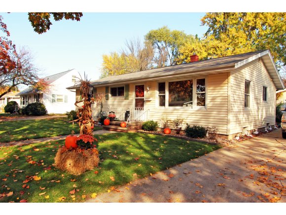 512 S Schaefer, Appleton, WI 54915 photo 3