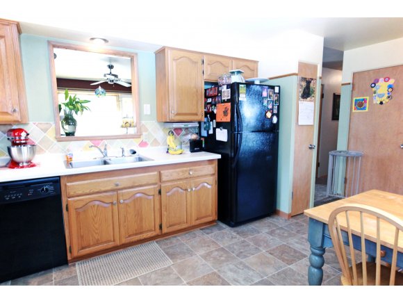 512 S Schaefer, Appleton, WI 54915 photo 5