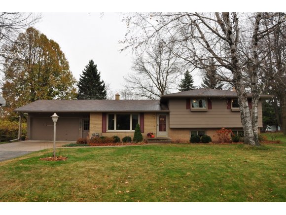 535 W Seneca Dr, Appleton, WI 54911 photo 23