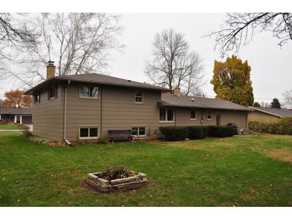 535 W Seneca Dr, Appleton, WI 54911 photo 21