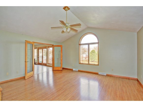2500 E Gatewood Dr, Appleton, WI 54915 photo 17
