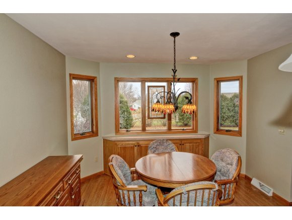 2500 E Gatewood Dr, Appleton, WI 54915 photo 10