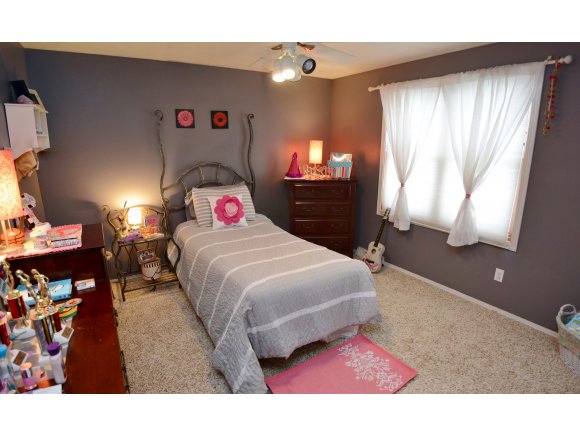 w2434 Holly Lane, Appleton, WI 54915 photo 14