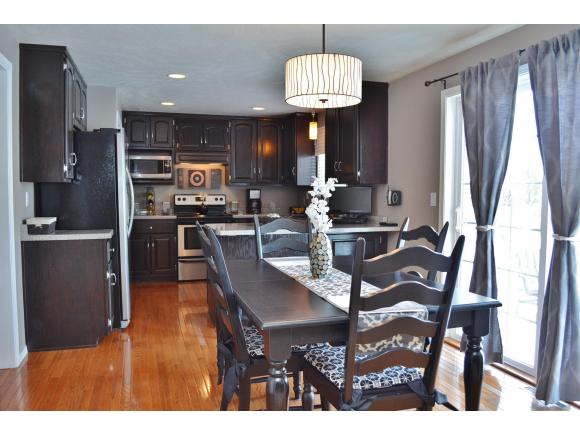 w2434 Holly Lane, Appleton, WI 54915 photo 5