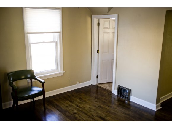 1034 W Packard St, Appleton, WI 54914 photo 8