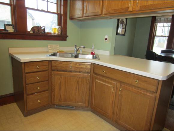 621 E Fremont St, Appleton, WI 54915 photo 4