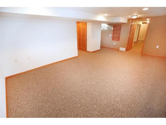 2033 W Harvest Dr, Appleton, WI 54914 photo 18