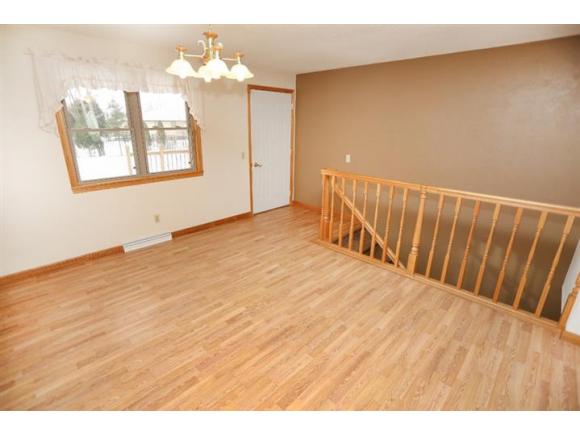 2033 W Harvest Dr, Appleton, WI 54914 photo 6