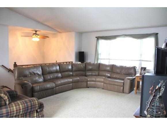 2107 S Driftwood Ln, Appleton, WI 54915 photo 3