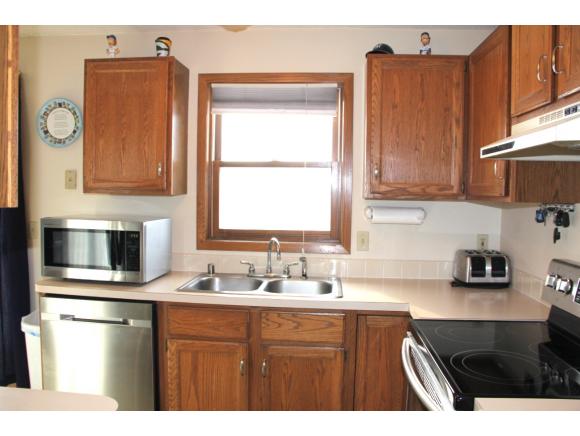 2107 S Driftwood Ln, Appleton, WI 54915 photo 6