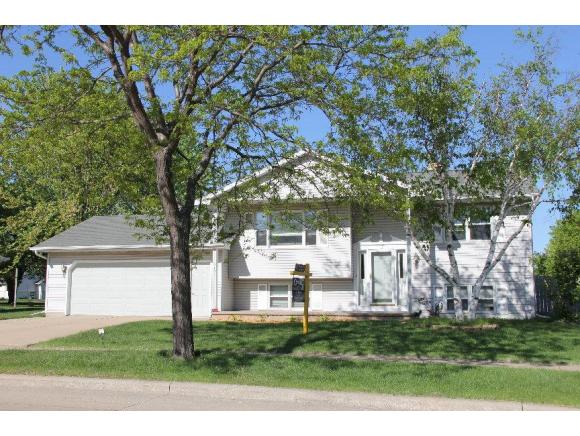2107 S Driftwood Ln, Appleton, WI 54915 photo 1