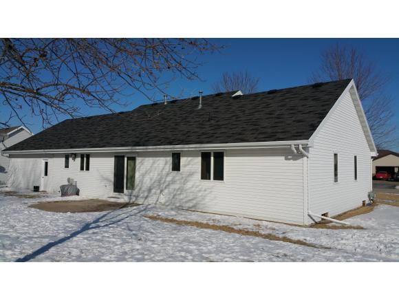 n9599 Emerald Lane, Appleton, WI 54915 photo 2