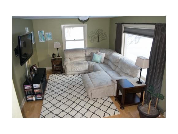 1815 Memorial Dr, Appleton, WI 54915 photo 5