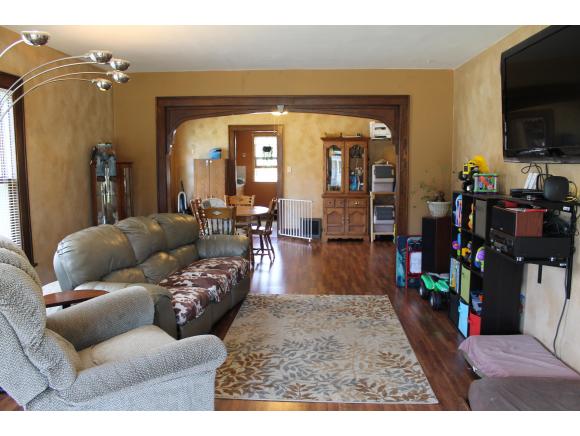 834 W Summer St, Appleton, WI 54914 photo 3