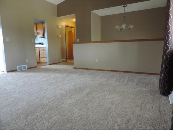 1724 E Bayberry, Appleton, WI 54915 photo 5