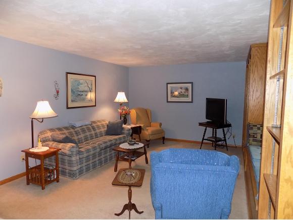 2633 S Greenview St, Appleton, WI 54915 photo 3