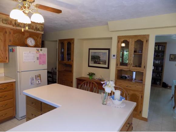 2633 S Greenview St, Appleton, WI 54915 photo 9