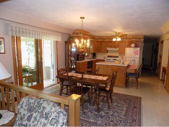 2633 S Greenview St, Appleton, WI 54915 photo 6